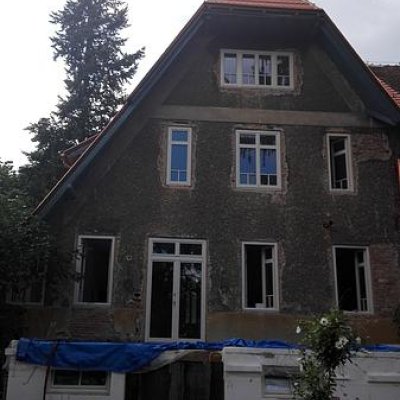 Firma Castle okna dodala nová okna pro vilu v Brně