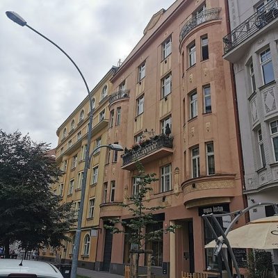 Nová špaletová okna pro historickou budovu